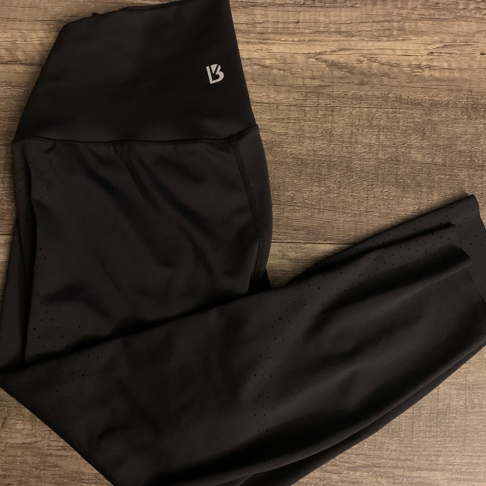 Buffbunny capri leggings